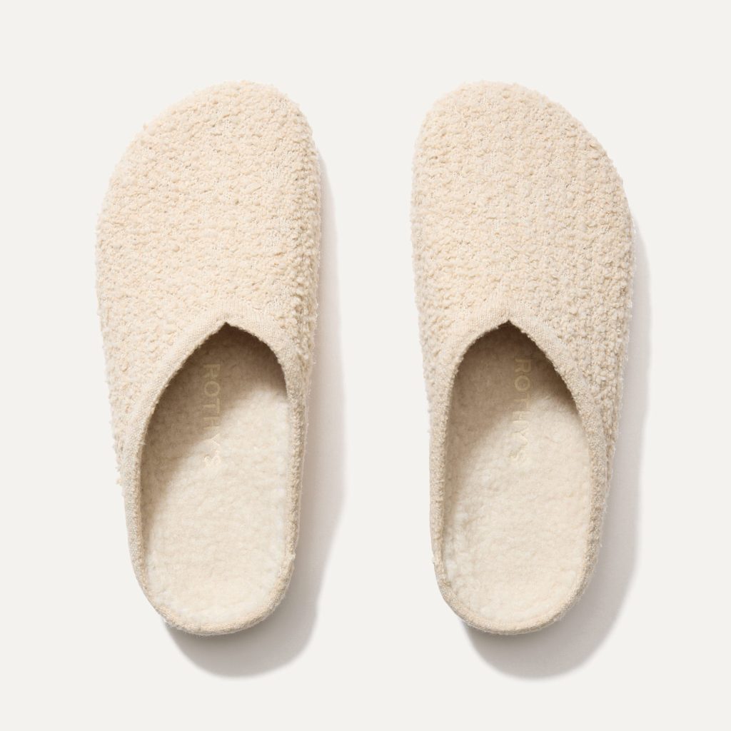 The Cozy Clog - Honeybun Boucl??